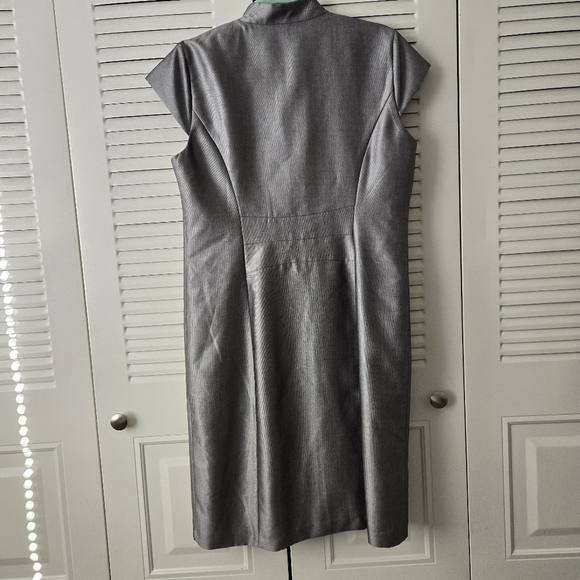 New CALVIN KLEIN Wrap Dress 10 Silver Gray Knee Length Cap Sleeves #045 - Picture 2 of 9